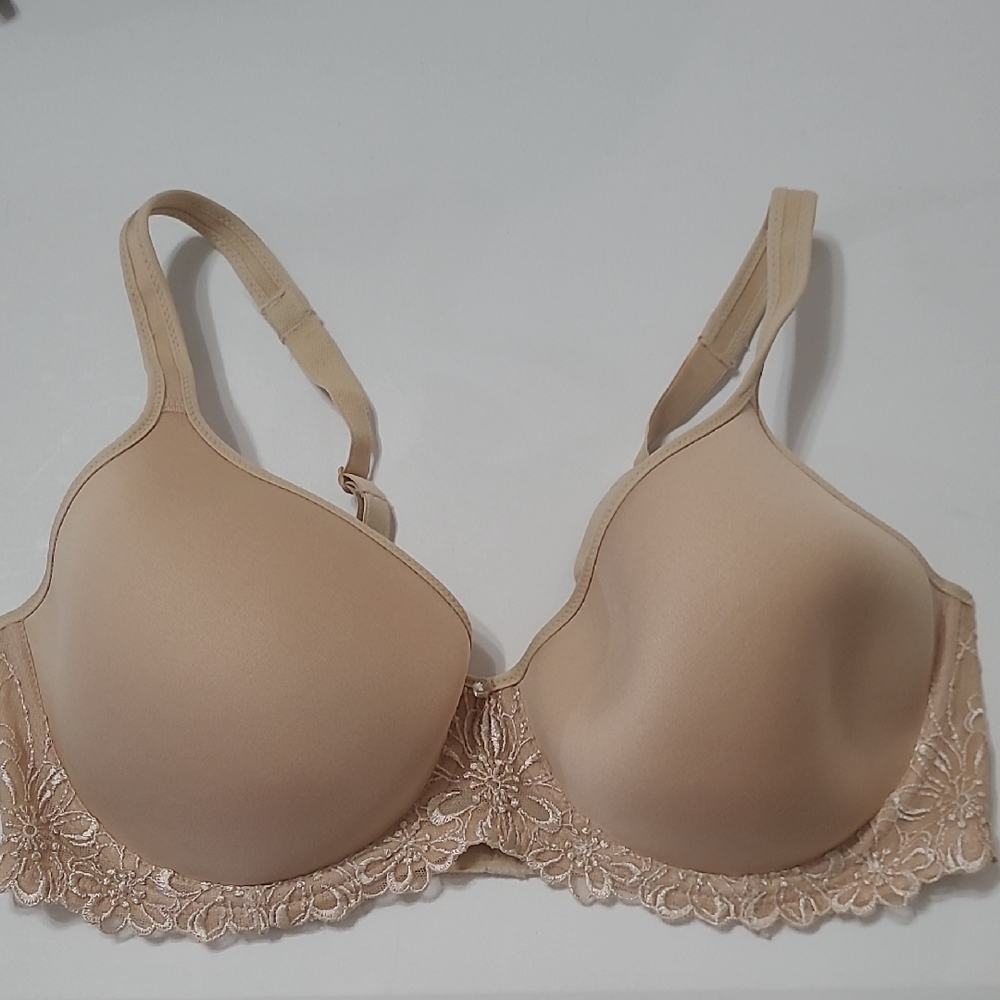 Bali Nude Underwire Bra with Lace size 38C